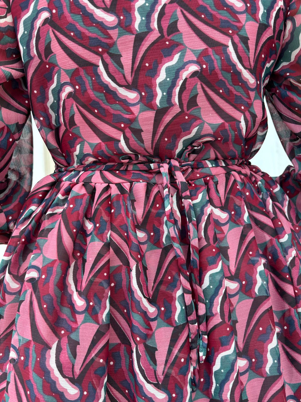 Wine-Pink Feeding chiffon gown