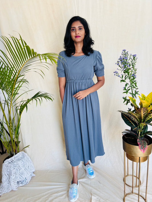 Gray Cross-Zip Feeding Gown