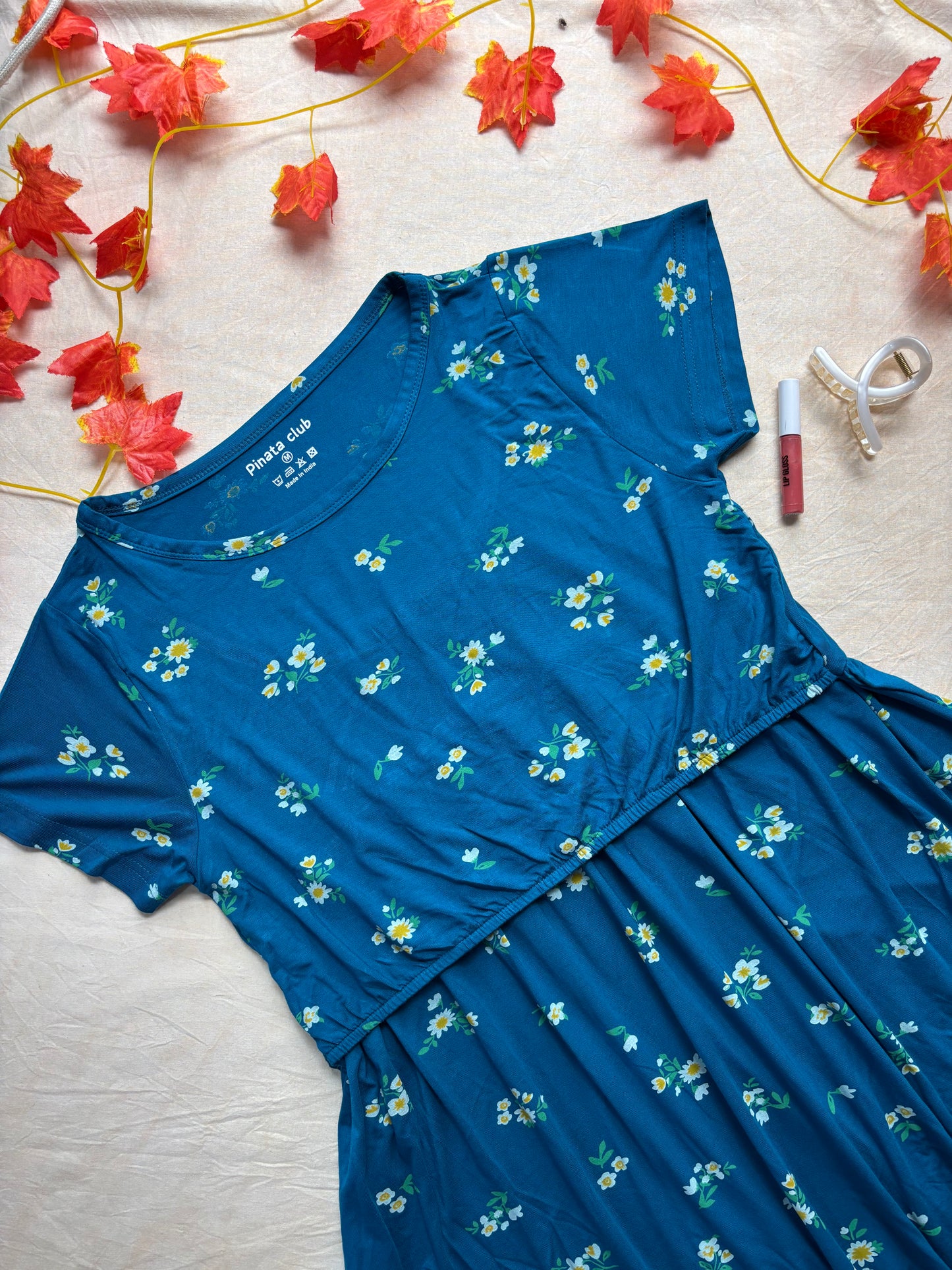 Blooming Beauty: Blue Floral Elastic Feeding Gown