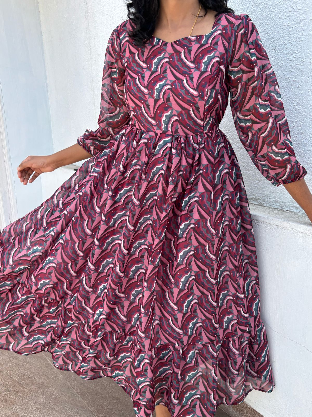 Wine-Pink Feeding chiffon gown