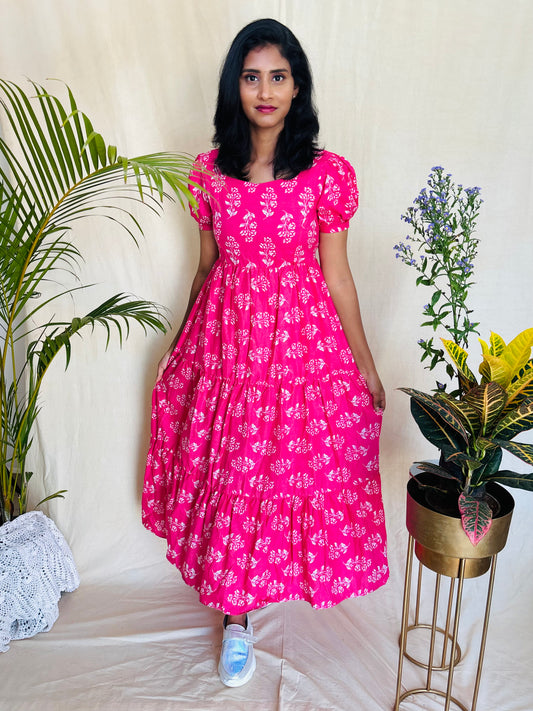 Morning Rose Mist – Pink Floral Cotton Feeding Dress