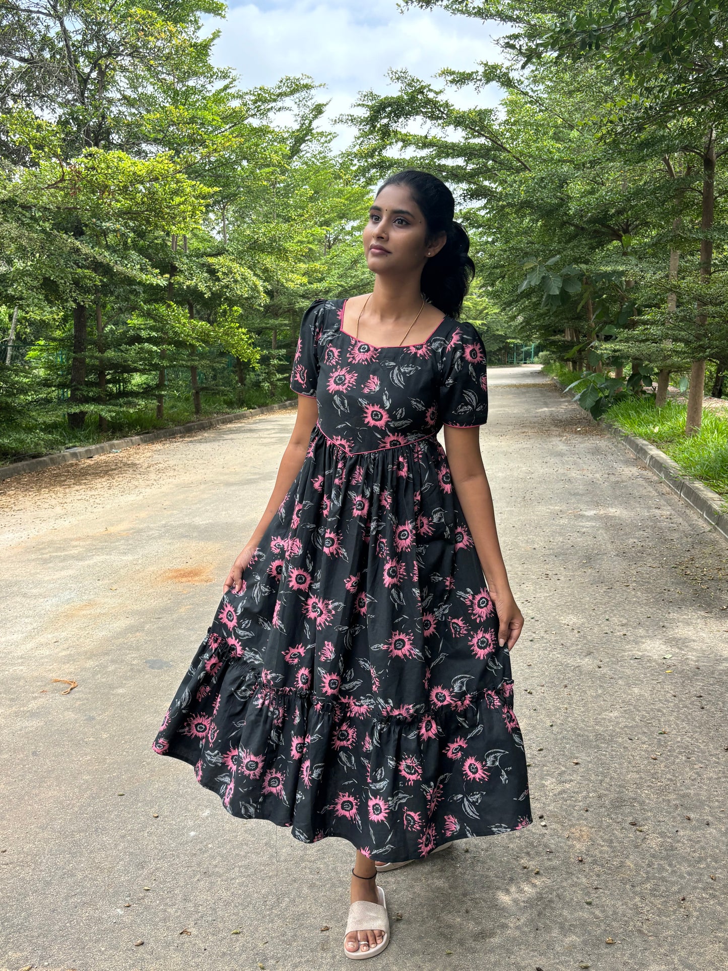 Vasundhra– black Handloon printed 2-Tier Dress (Optional feeding)